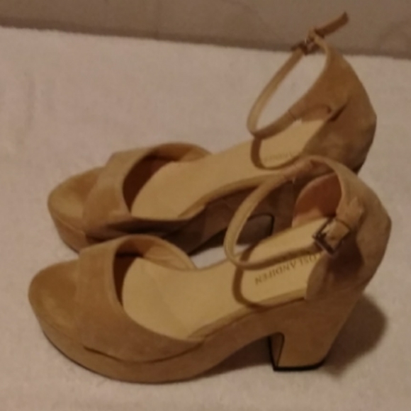 Sandals - Picture 2 of 2